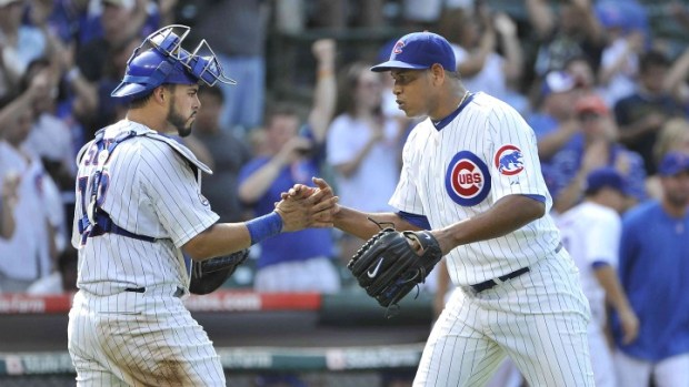 Giants Eyeing Cubs Catchers Soto and Hill?