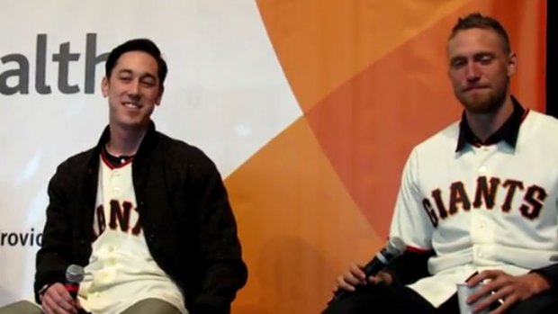 Tim Lincecum, Hunter Pence Imitate One Another