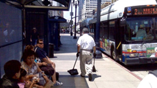 SF Eyes Regulation of Google, Apple, Other Private Shuttles