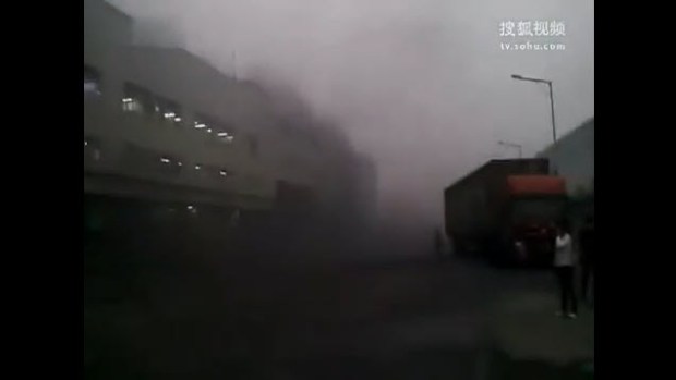 Deadly Explosion at Apple's Plant in China