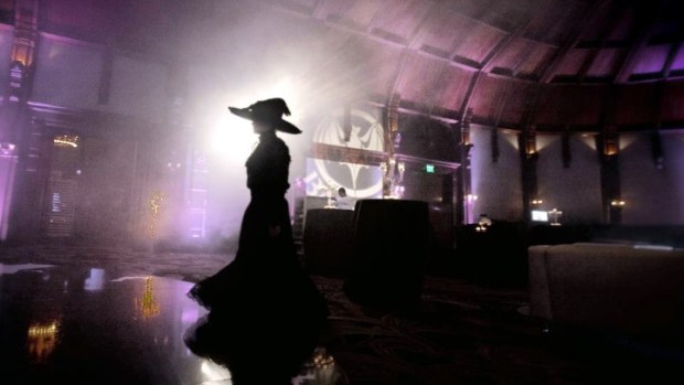 Hotel del's Spooky Contest