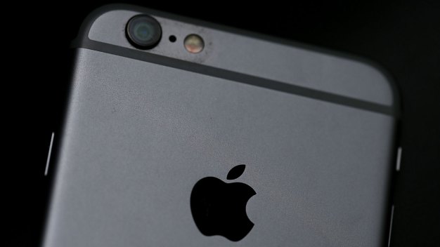 Apple Recalls Batch of iPhone 6 Plus Smartphones