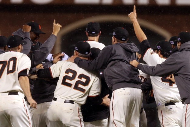Giants Defeat Cardinals in Final Showdown