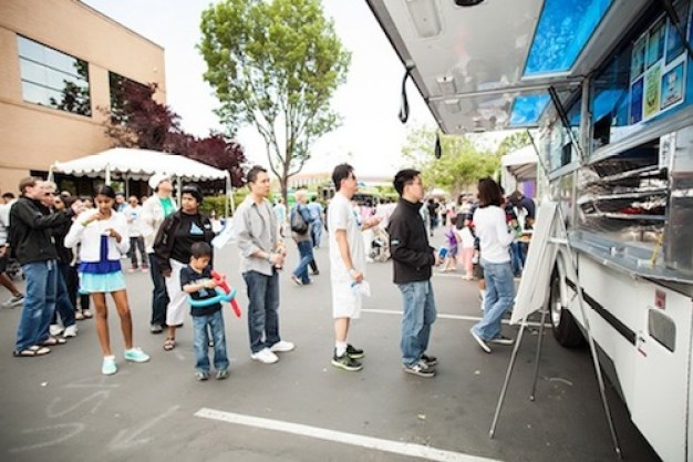 Roll 'em Out: LinkedIn Debuts "Food Truck Friday"