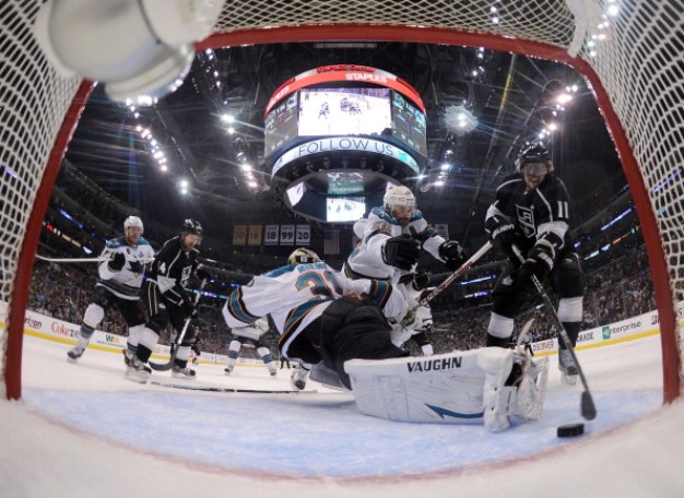 Kings Push Sharks to Brink of Elimination