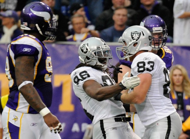Raiders' Tight End Spot Remains Up for Grabs