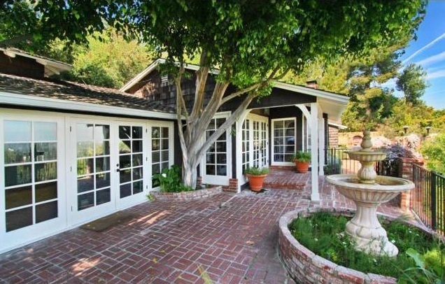 Neil Patrick Harris Lists Studio City Pad