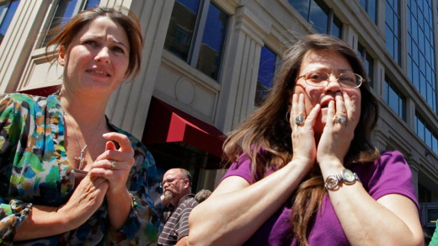 Dramatic Photos: 5.8 Quake Hits East Coast