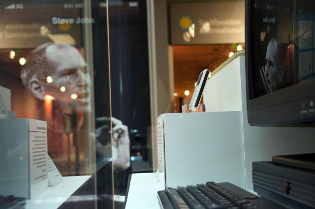 Inside the Smithsonian Steve Jobs' Exhibit