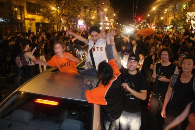 San Francisco Fans Celebrate World Series Victory