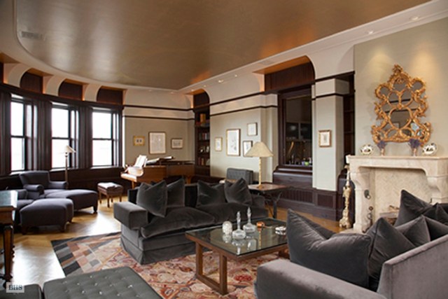 Padma Lakshmi Looking for Perfect Family-Friendly Home