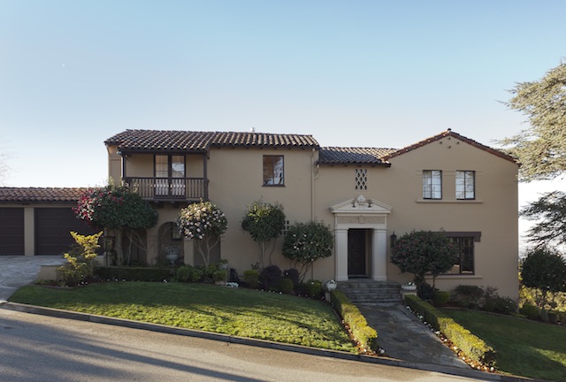 Regal Living in Oakmore Highlands for $2.085M
