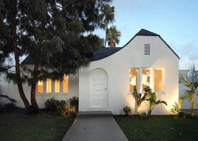 Actress Paz Vega Lists L.A. Home at a Loss 