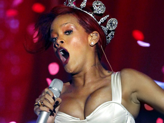 MTV Europe Music Awards Sizzle With Celebrities