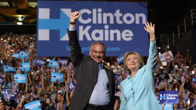 Democratic National Committee chair steps down following Wikileaks email release