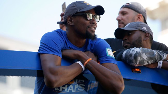 Nike pitchman Kevin Durant slams Under Armour Nike pitchman Kevin Durant slams Under Armour