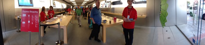Los Gatos Apple Highlights Holiday Shopping