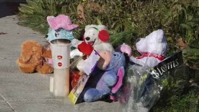 San Jose marked its 46th homicide on Monday, and Oakland marked its 131st homicide of 2012. NBC Bay Area's Kim Tere reports.
