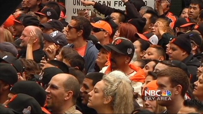 It's estimated that 1 million people came out to celebrate the Giants World Series win in San Francisco on Wednesday. Fans enjoyed a parade, Tony Bennett and broadcasters dancing Gangnam style. George Kiriyama reports.