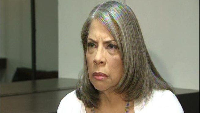 Scheduled to fly on Flight 93 on September 11th, 2001, a last minute change kept singer Patti Austin off the flight.  A move that saved her life.  Now she's talking about the experience.