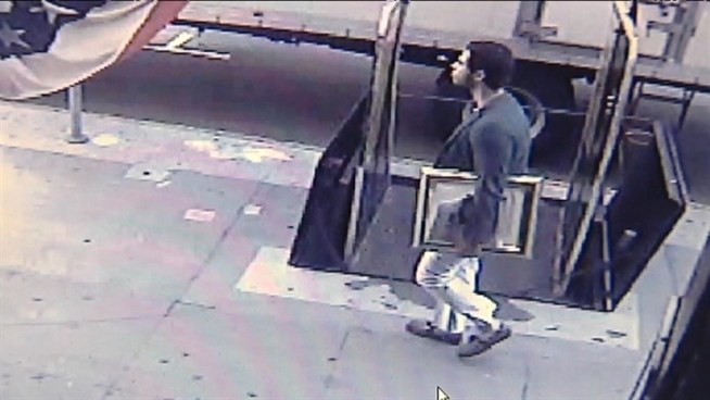 Lefty O'Doul's, a shop next door to the gallery, has video of the man who allegedly yanked a Picasso drawing off a gallery wall and then got in a cab with it.
