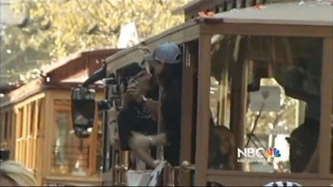 http://media.nbcbayarea.com/images/WHELPINGSANDY_7656195_722x406_5399107546.jpg
