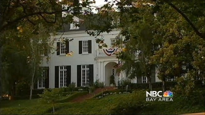 Despite Oakland's tarnished reputation, but people still come to the city for one thing - money. The President will be stopping by on July 23rd to raise money. Cheryl Hurd reports.