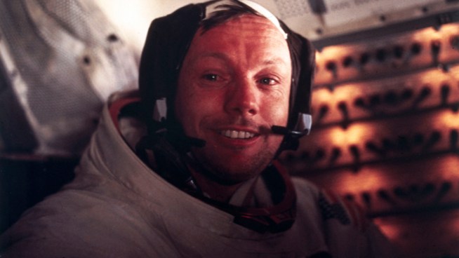 A brief message from the first man to walk on the moon has had a profound impact on a Marin boy. Neil Armstrong sent an email to Max Boddington just before he died.