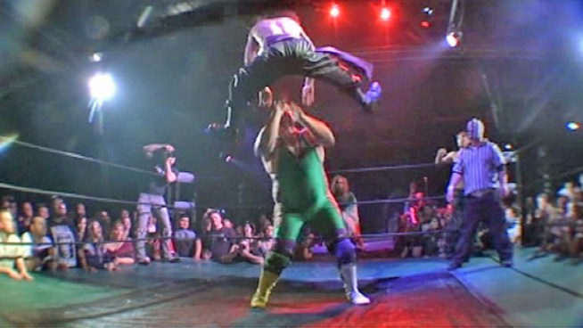 Robert Wellington explains Hoodslam, which is pro-wrestling without the fake out. It's pure entertainment.