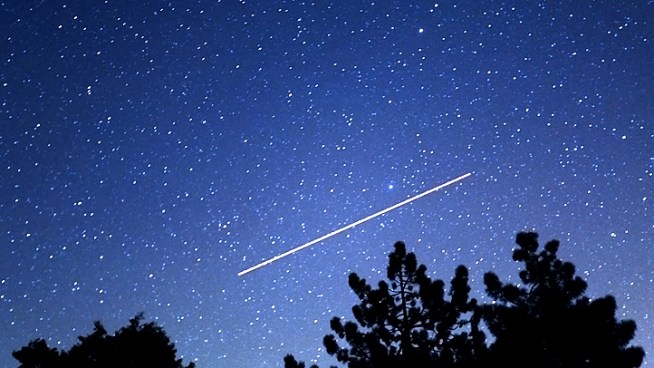 Astronomer Steve Vogt looks for cosmic neighbors from the highest peak in the Bay Area.
