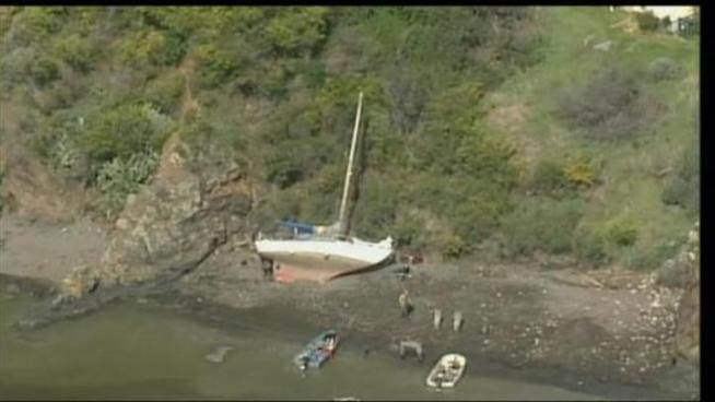 More than 15 boats either sank or wound up on the shores of <a title=