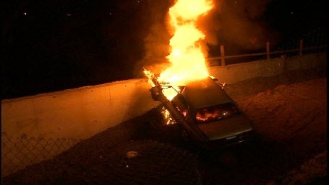 The manager of the Bonfare market told NBC Bay Area that two masked men went into his store about 2 a.m., stole cash and a beer before taking off. That car ended up crashing along Highway 4 in Antioch. Christie Smith reports.