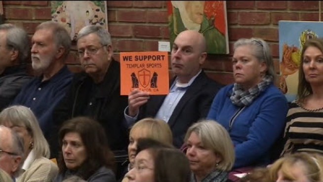 After one of the owners of the Templar Sports gun shop, Robert Chang, found a death threat at his San Jose home last week, the Los Gatos-Monte Sereno Police Department decided to add a couple of more officers to stand watch at Monday night's town council meeting. The council still needs to make a decision on future gun sales in town. George Kiriyama reports.