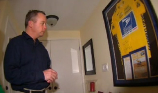 Danville's Bob Hammer, like Lance Armstrong, fought -- and beat -- testicular cancer. He's conflicted on how to view the maligned cycling star after his reported confession of doping. NBC Bay Area's Stephanie Chuang reports.