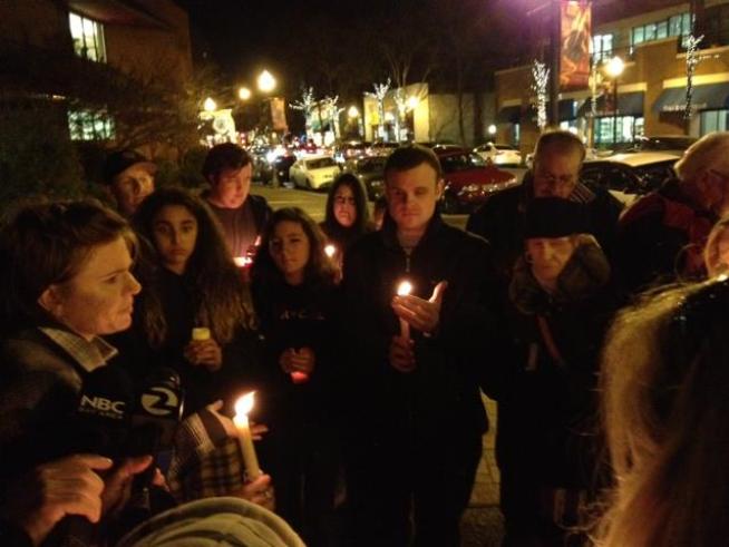 The mass shooting in Newtown might have happened 3,000 miles away, but that does not mean it didn't have a big impact here in the Bay Area. Stephanie Chuang reports.