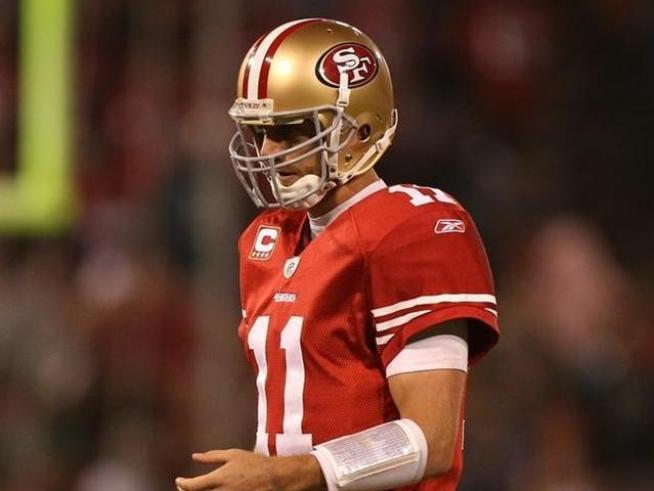 49ers head coach Mike Singletary says Alex Smith will remain his starting QB while the team owner makes a bold statement in a text.