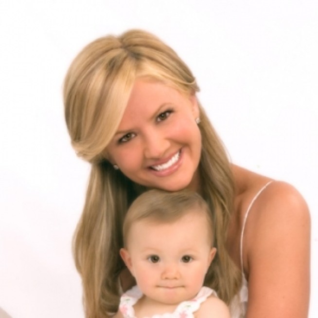 Nancy O'Dell Shares Pregnancy Tips & Scrapbooking Secrets