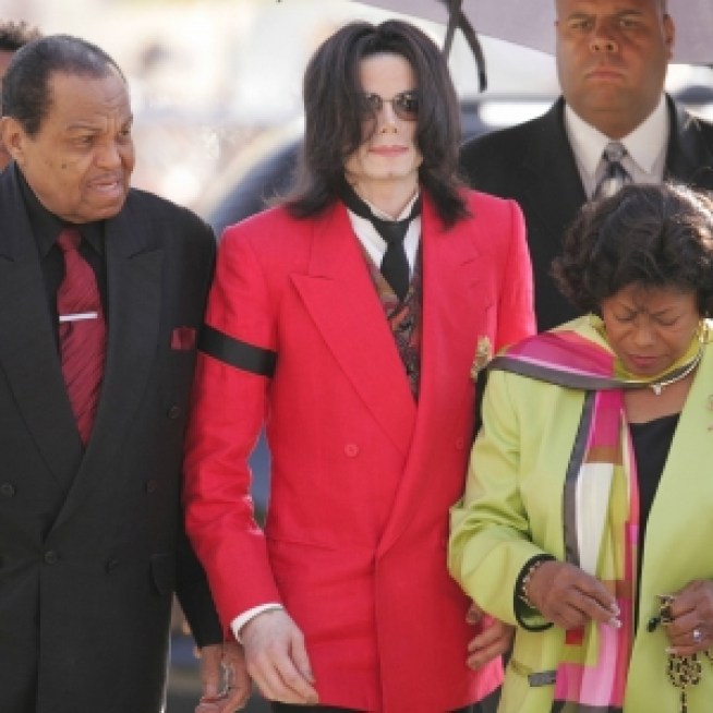 Michael Jackson's Parents Seek To Take Charge Of His Estate, Custody Of His Kids