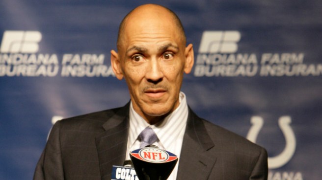 Dungy Calls Jay Cutler "A Risk"