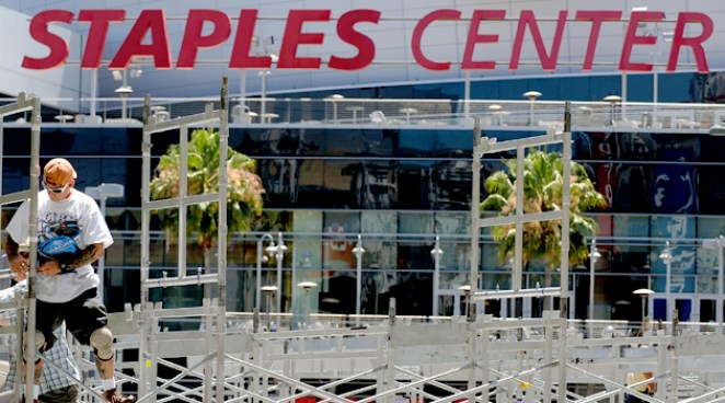 No Ticket? Stay Away From Staples Center