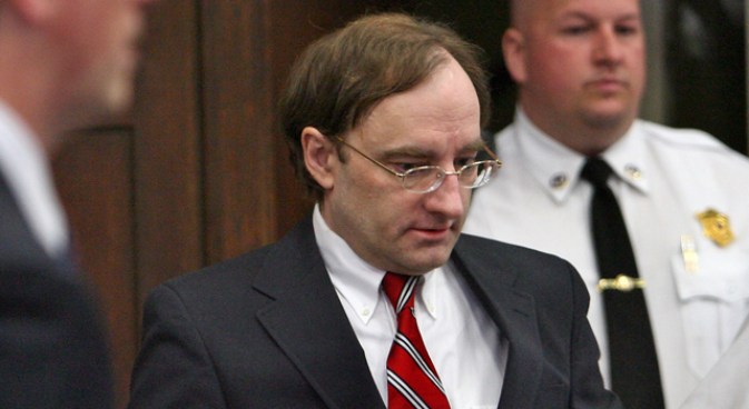 The man who posed as a member of the Rockefeller family went on trial for murder in Los Angeles. Opening statements began Monday, and prosecutors told the jury he was not only an imposter, but also a murderer. Gordon Tokumatsu reports from Downtown LA for the NBC4 News at 5 p.m. on March 18, 2013.