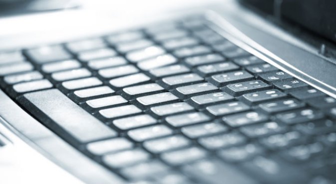 Retailer Hawks Laptops for 99 Cents