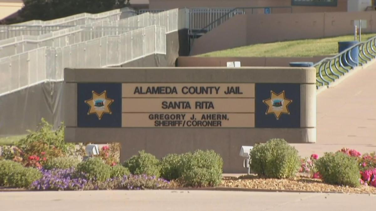 ExInmates Say Deputies Facilitated Human Waste Attacks at Santa Rita