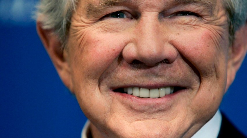 11150802_Marines_Pat_Robertson