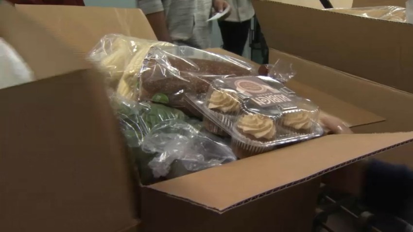 1125SacredHeartDonations_9701313