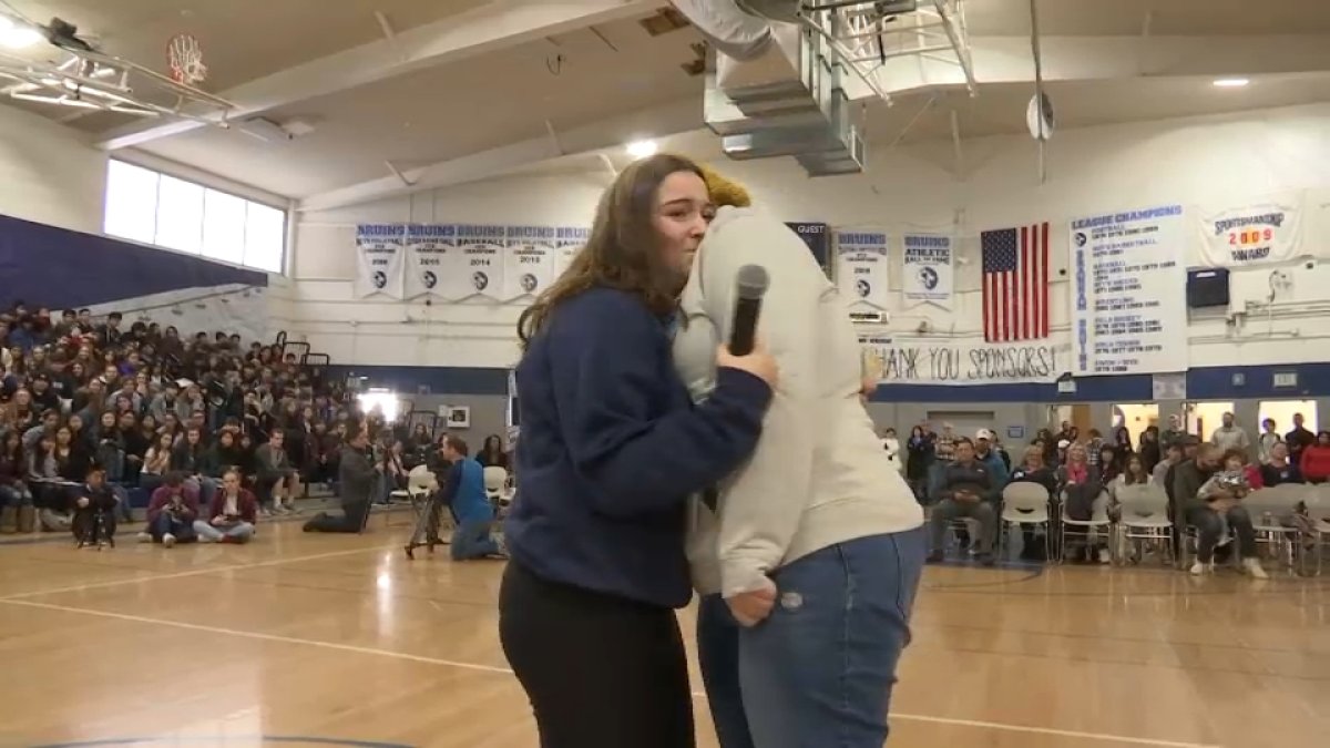 South Bay High School Teaches Students Holiday Kindness NBC Bay Area
