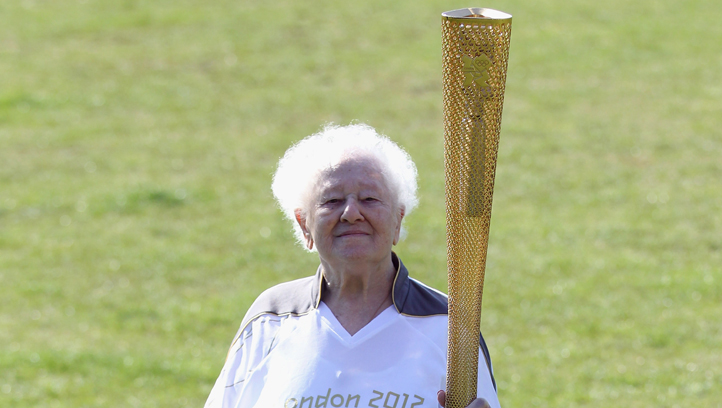 141527357SC018_LONDON_2012_