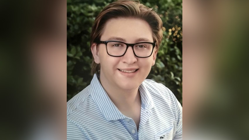 170915-maxwell-gruver-mn-1450_d3c79352643e43566bbfe0c8a70cbcb9.nbcnews-ux-2880-1000