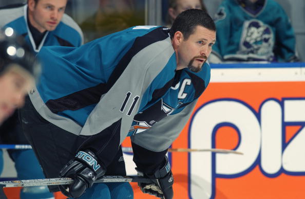 Owen Nolan Announces Retirement – NBC Bay Area