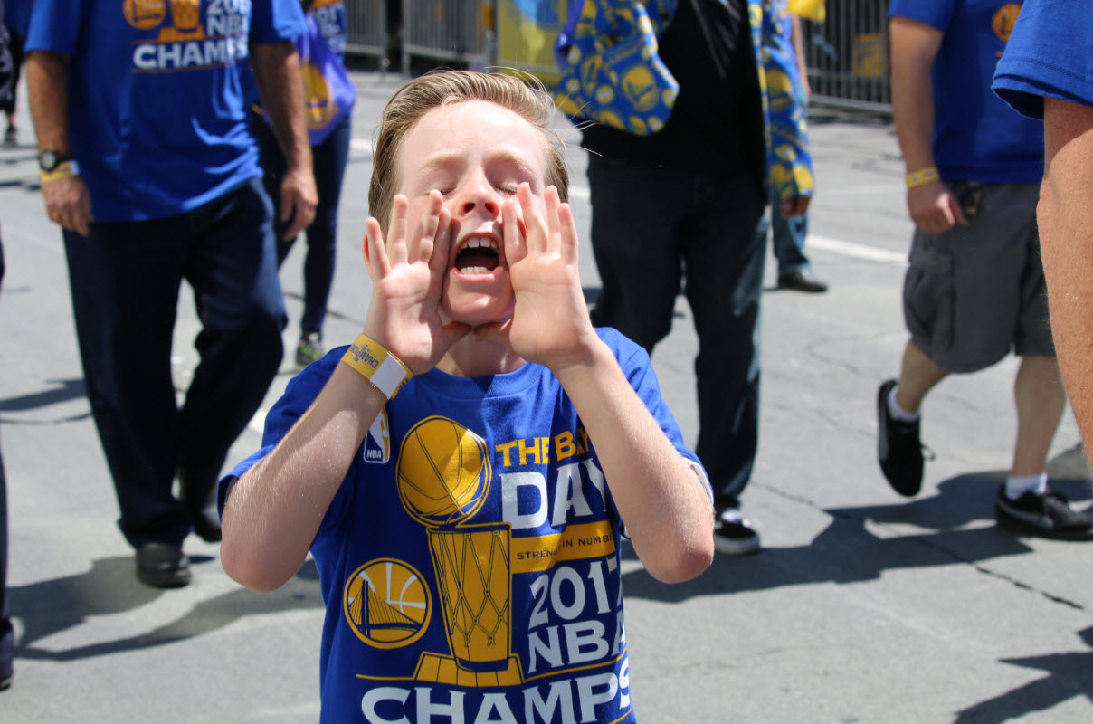 Photos: Warriors Celebrate Win with Parade in San Francisco – NBC Bay Area